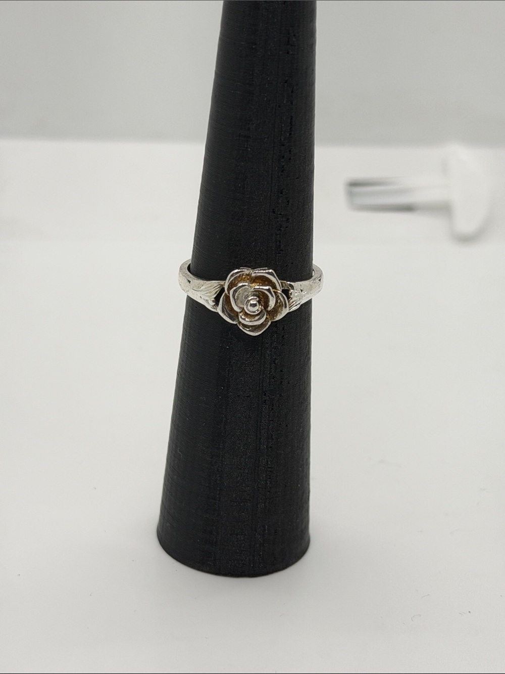 Sterling Silver Rose Flower Ring - Silver size 9
